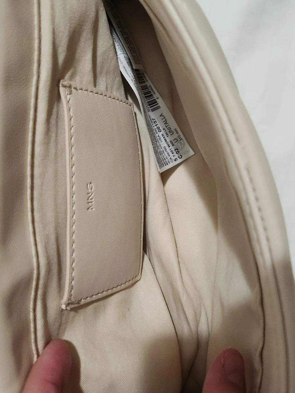 Mango Quilted Shoulder Bag with Gold Chain in Cream
